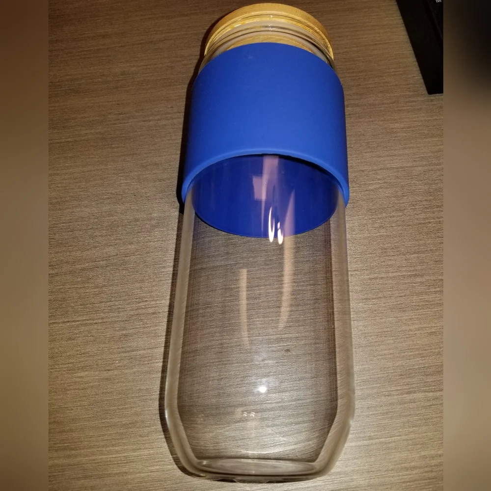 24oz Glass Tumbler With Silicone Sleeve And Bamboo Lid